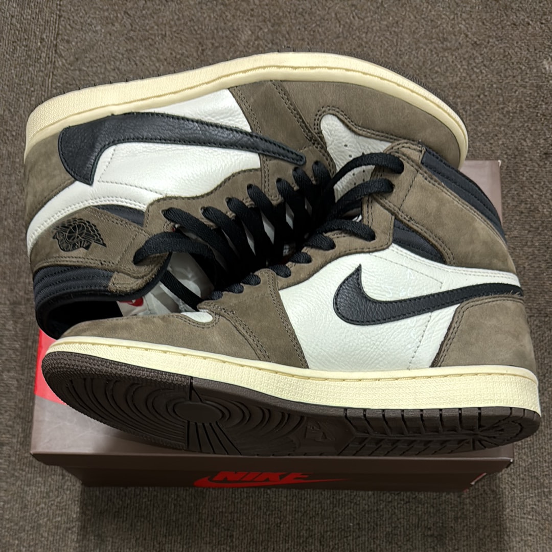 Travis Scott × Nike Air Jordan 1 Retro High OG TS SP "Sail/Dark Mocha"