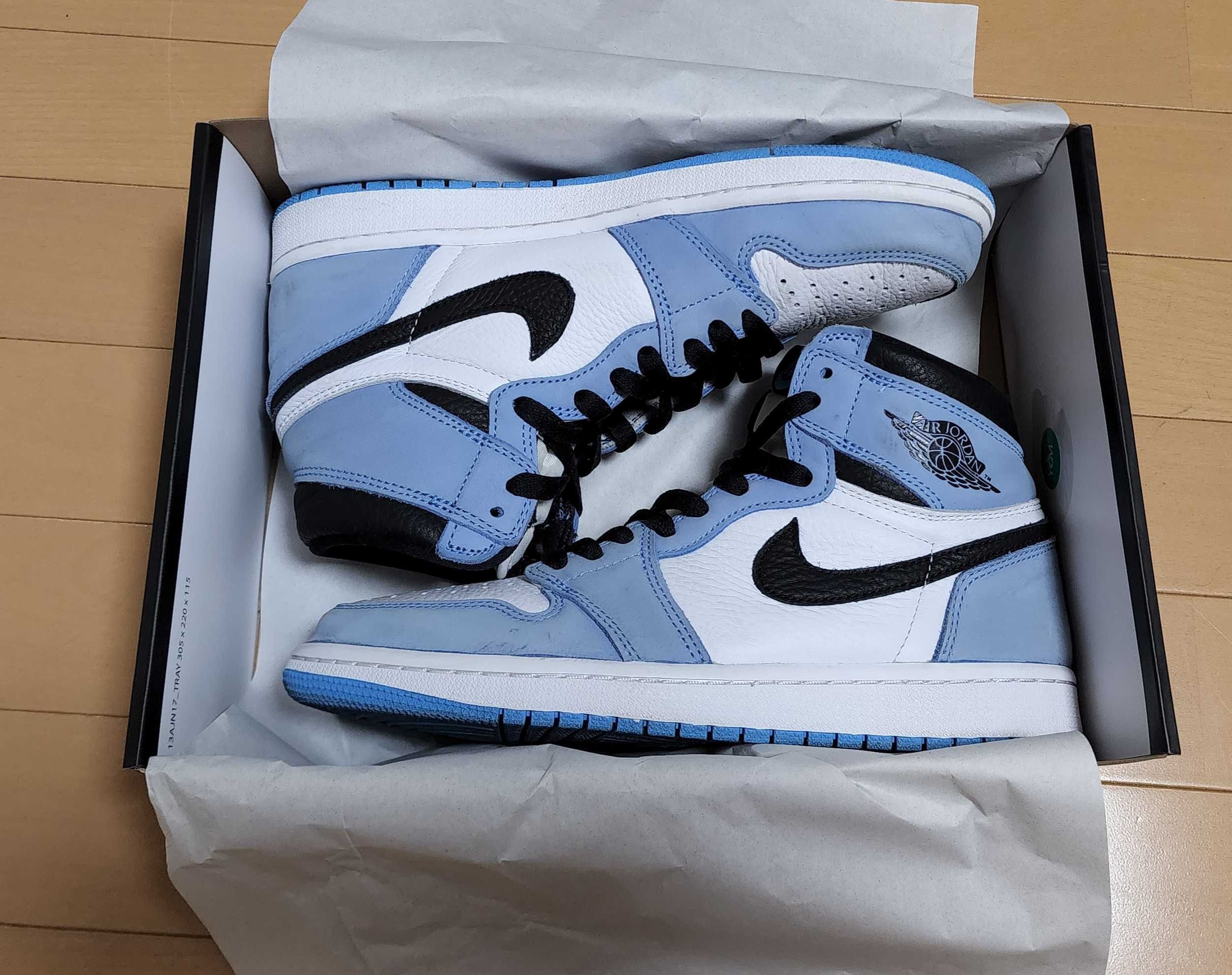 Nike Air Jordan 1 High OG "University Blue"