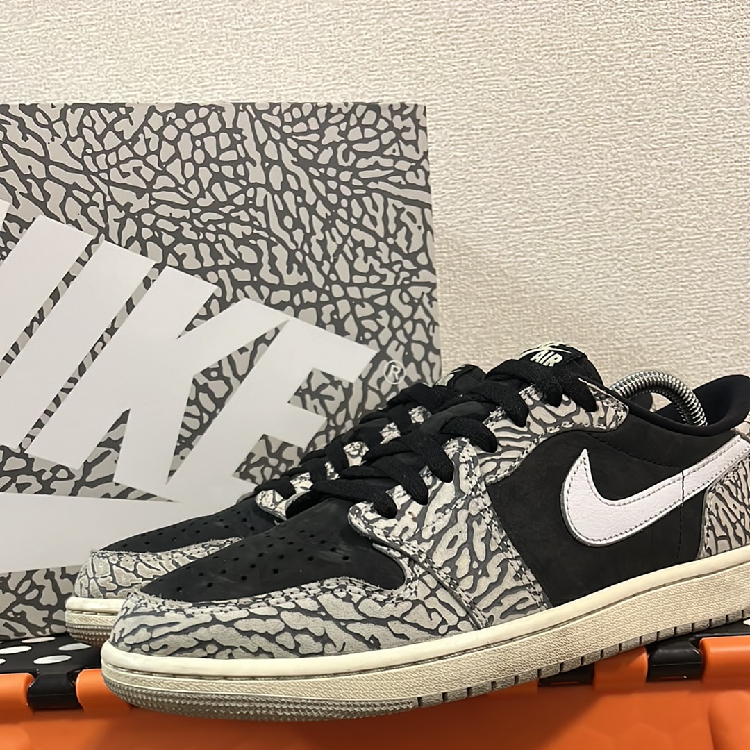 Nike Air Jordan 1 Retro Low OG "Black Cement"