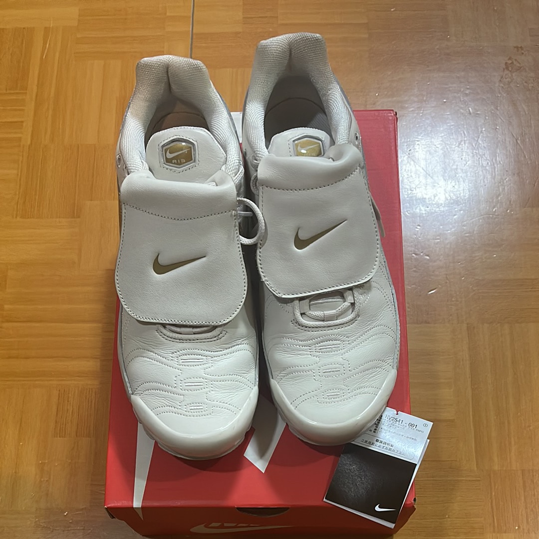 Nike Air Max Plus Tiempo "Phantom and Metallic Gold"