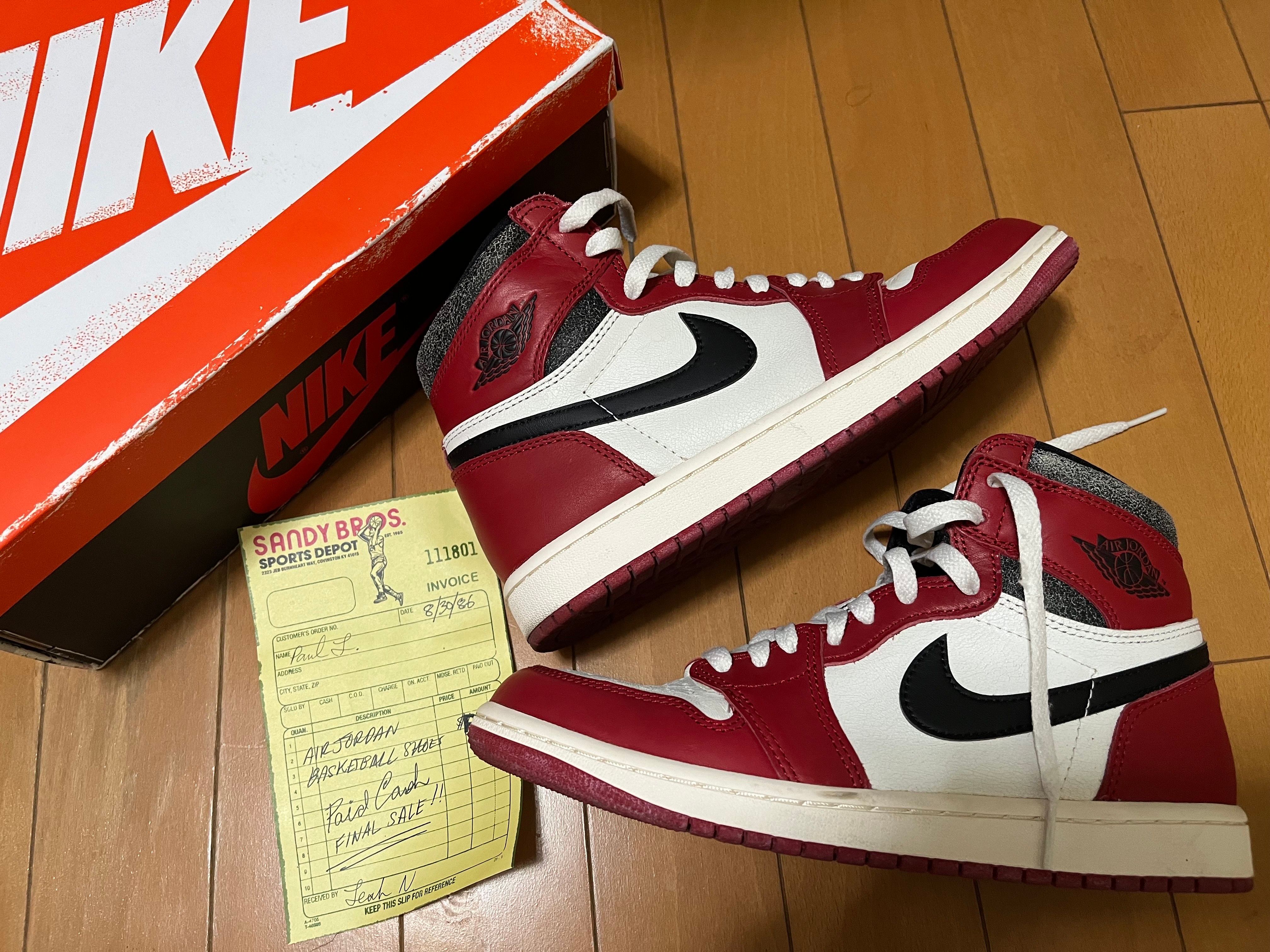Nike Air Jordan 1 High OG "Lost & Found/Chicago"