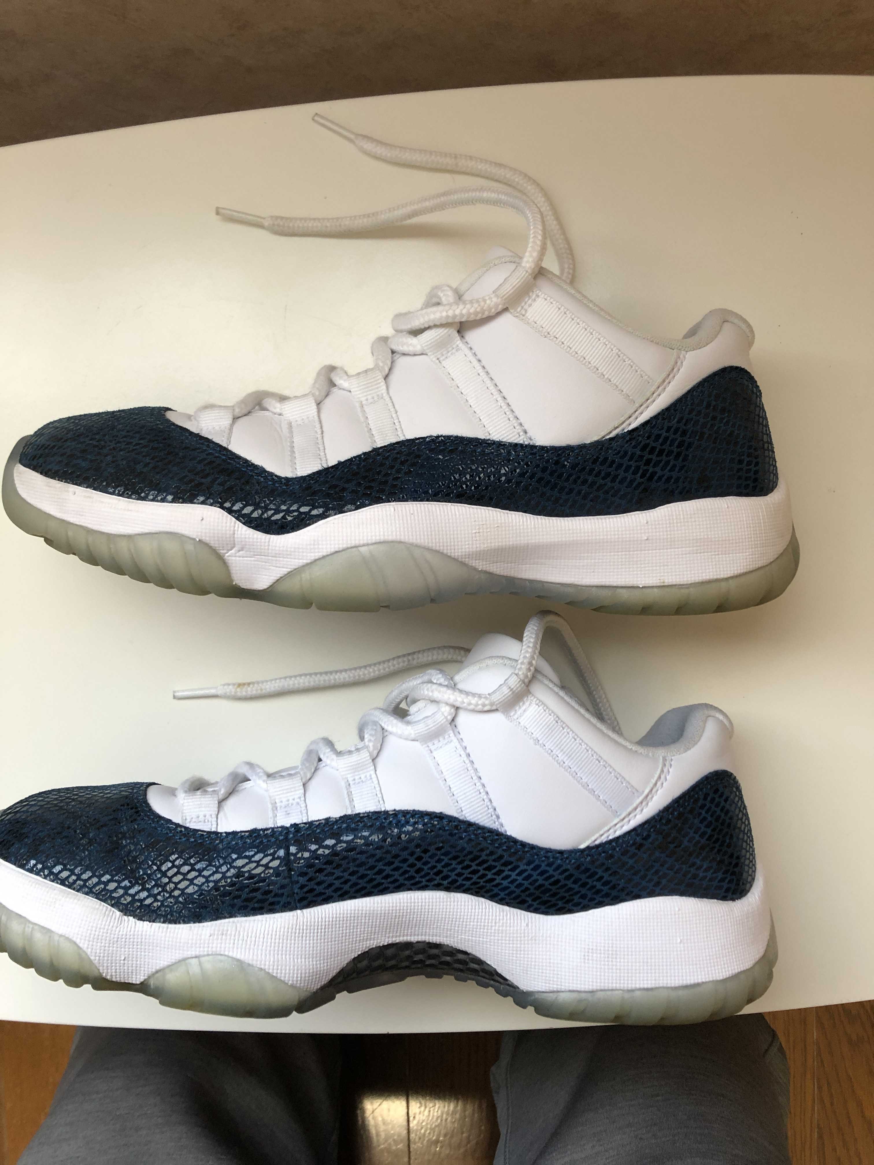 AIR JORDAN 11 LOW "SNAKESKIN"