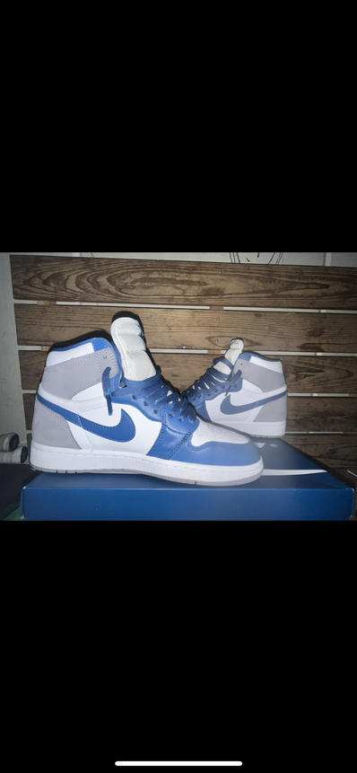Nike Air Jordan 1 High OG "True Blue"