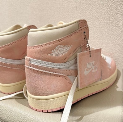 Nike Women's Air Jordan 1 Retro High OG "Washed Pink"