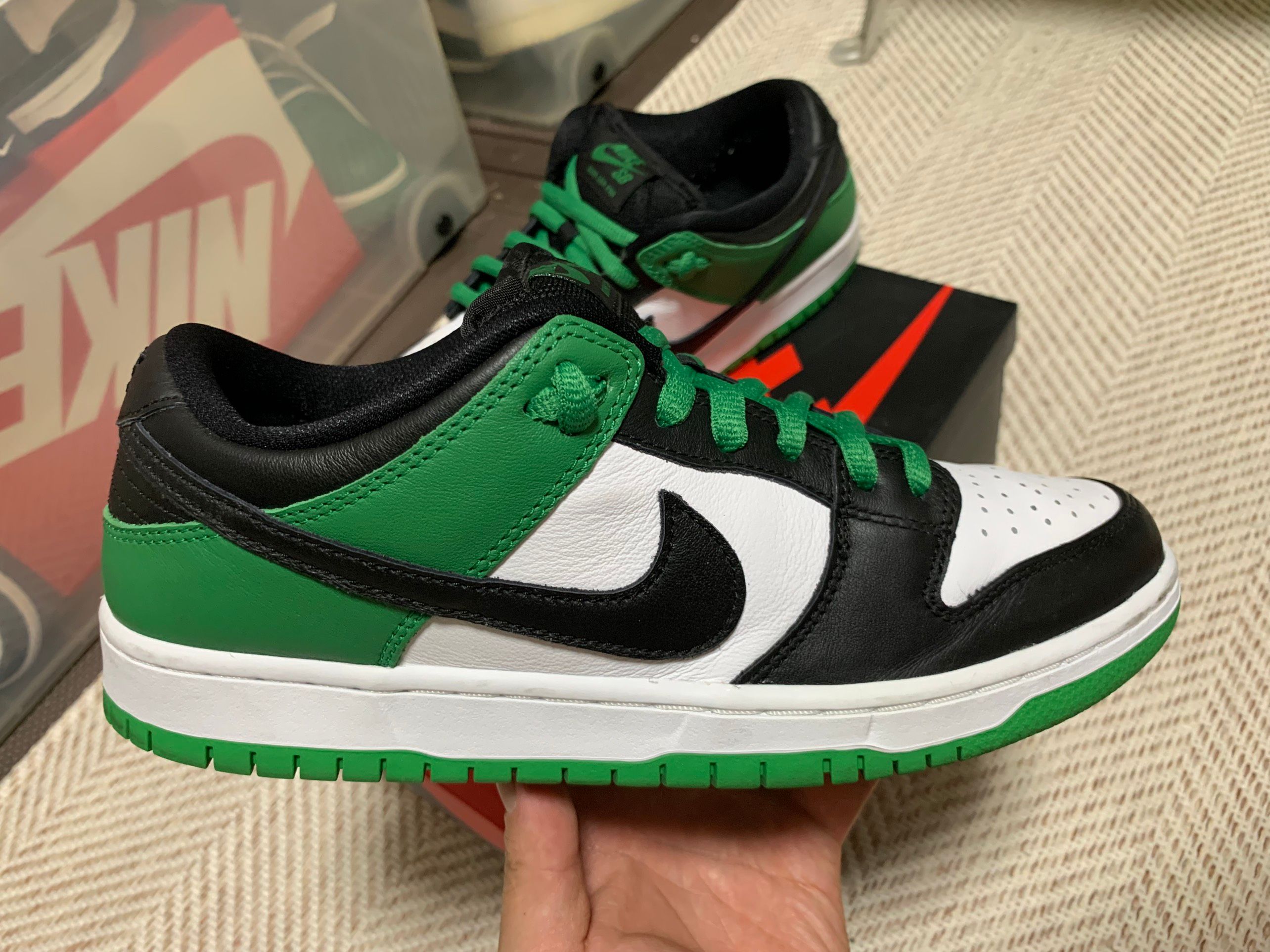Nike SB Dunk Low Pro "Black and Classic Green"