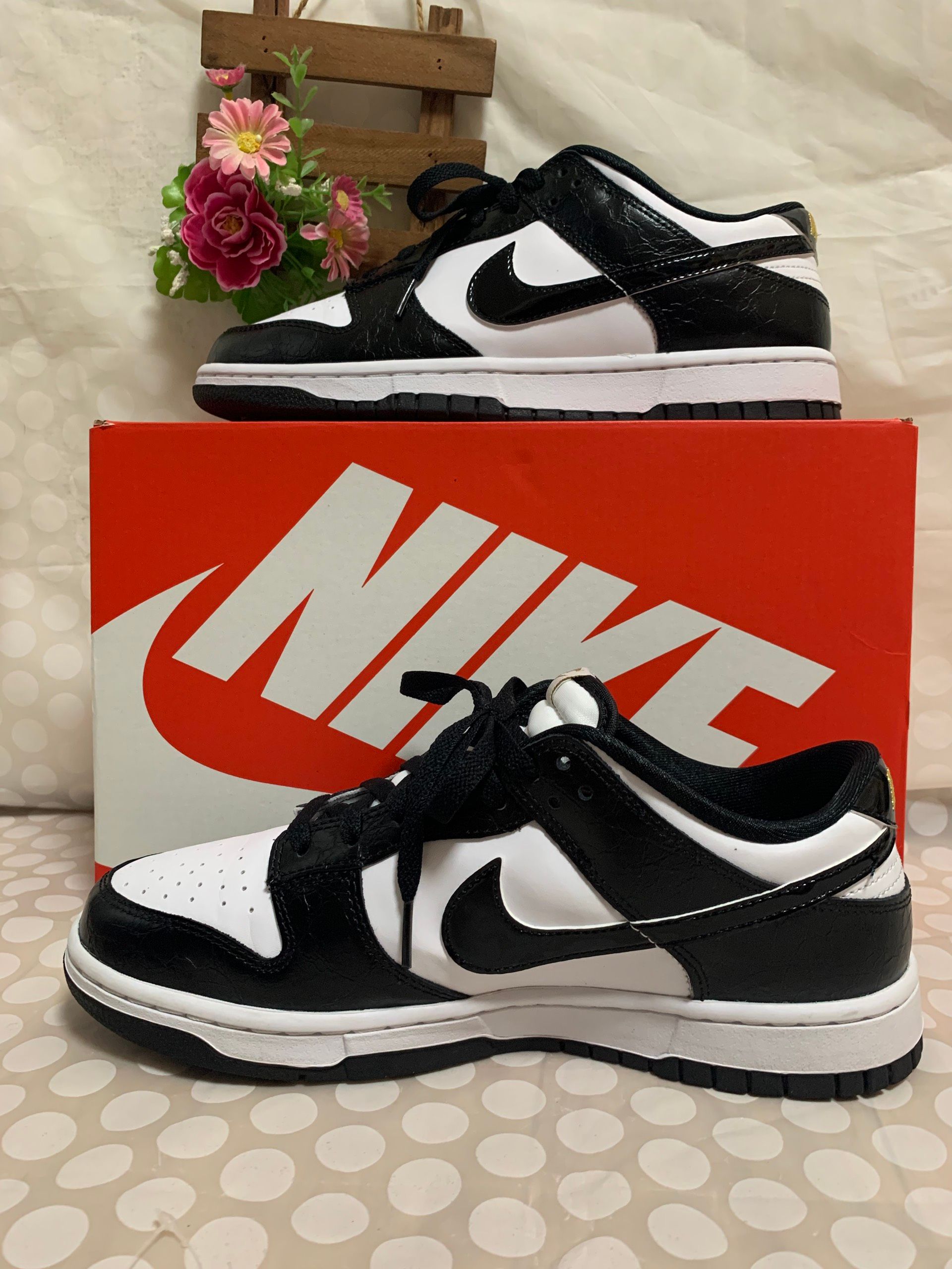 Nike Dunk Low Retro SE "World Champ/Black and White"