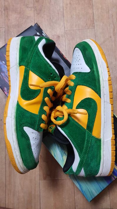 Nike SB Dunk Low Pro "SB Buck" (2003)