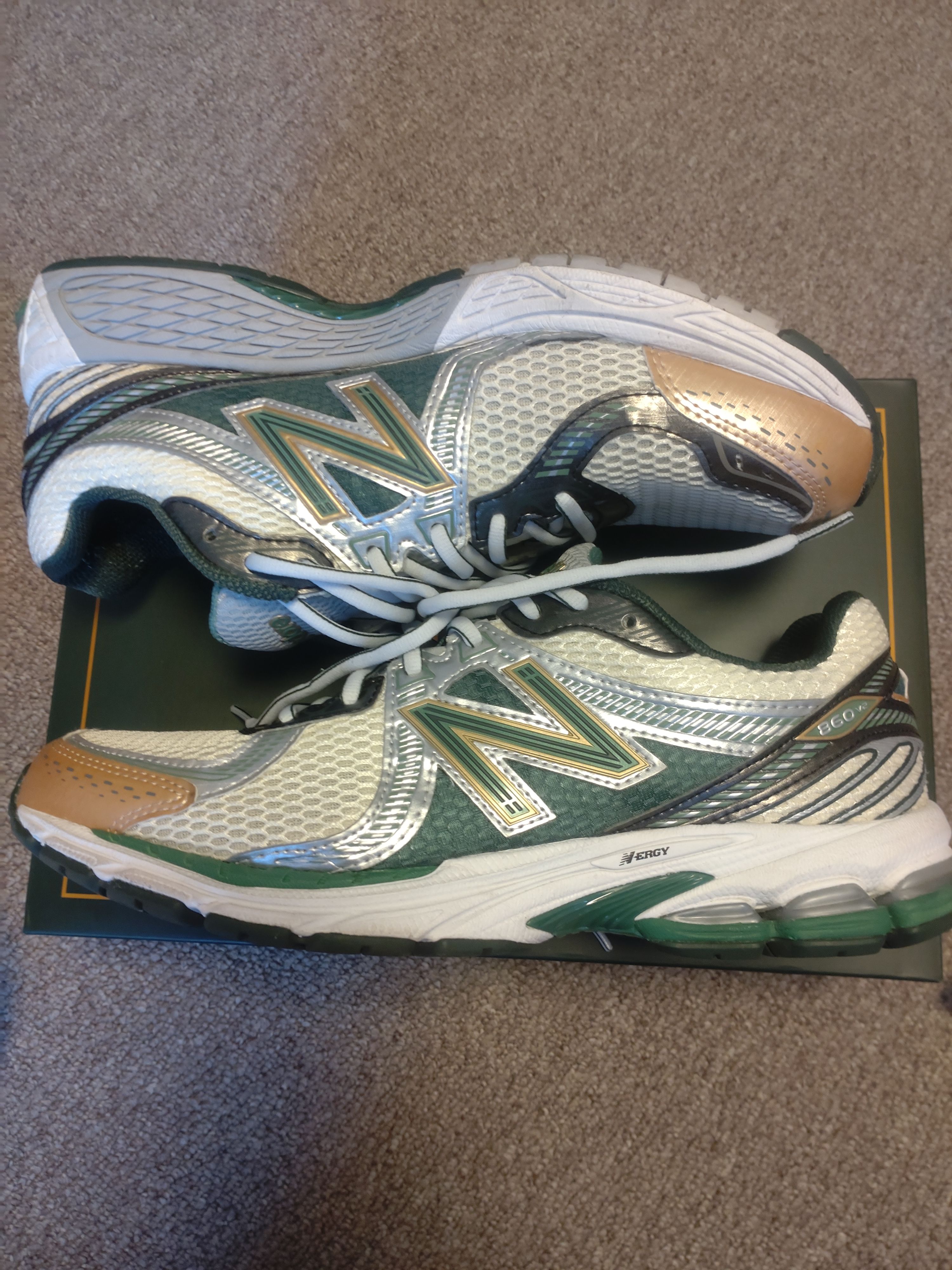 Aime Leon Dore × New Balance 860V2 "Green"