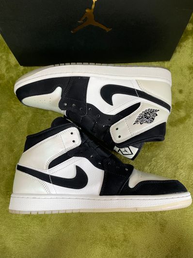 Nike Air Jordan 1 Mid "Omega/Black/White"