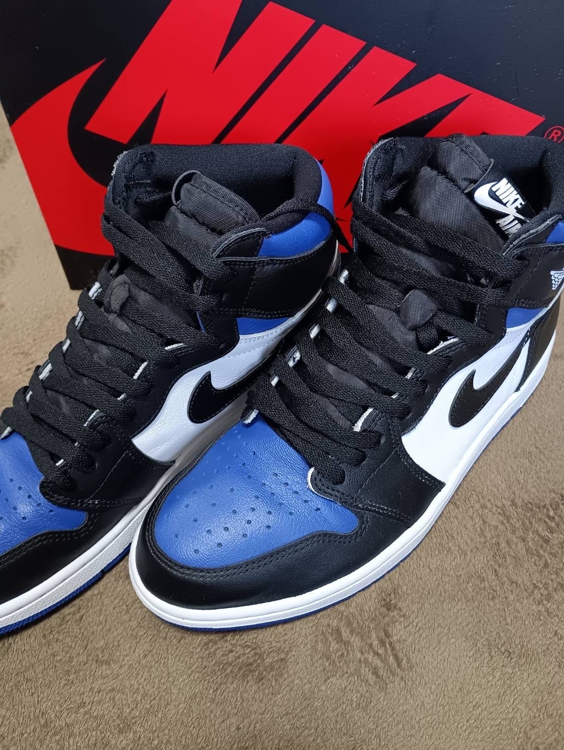 Nike Air Jordan 1 Retro High OG "Royal Toe"(2020)
