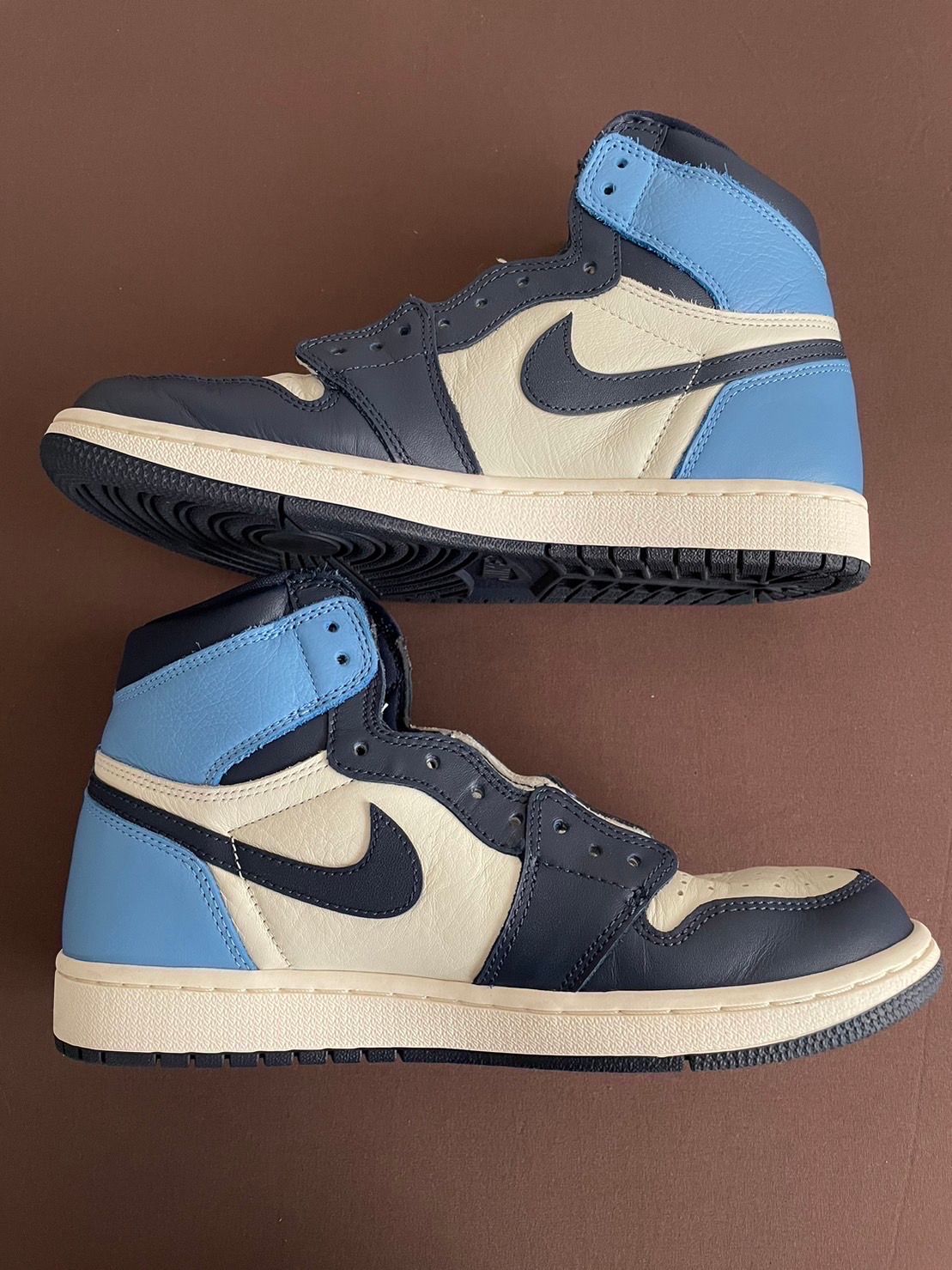 Nike Air Jordan 1 Retro High OG "Obsidian/University Blue"