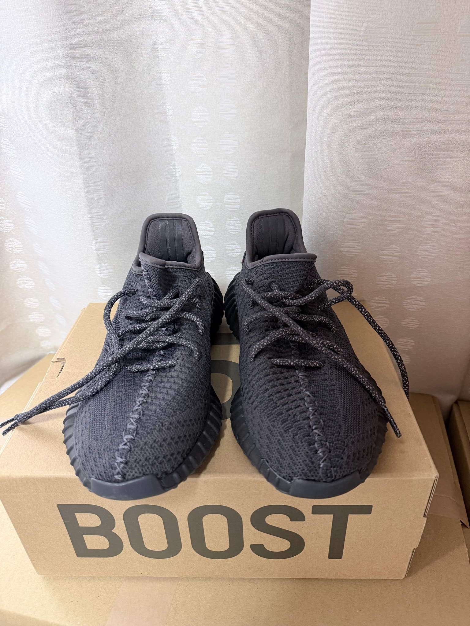 adidas YEEZY Boost 350 V2 "Black"
