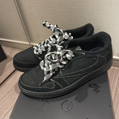 Travis Scott × Nike Air Jordan 1 Low OG SP "Black Phantom"
