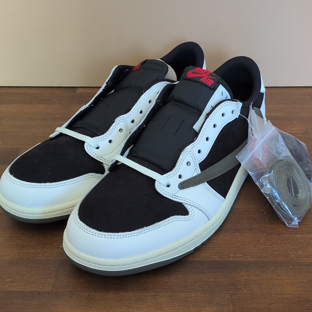Travis Scott × Nike Women's Air Jordan 1 Low OG "Medium Olive"