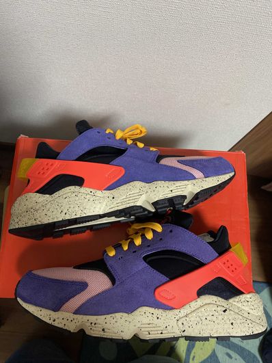 size? × Nike Air Huarache "Court Purple/Bright Crimson"