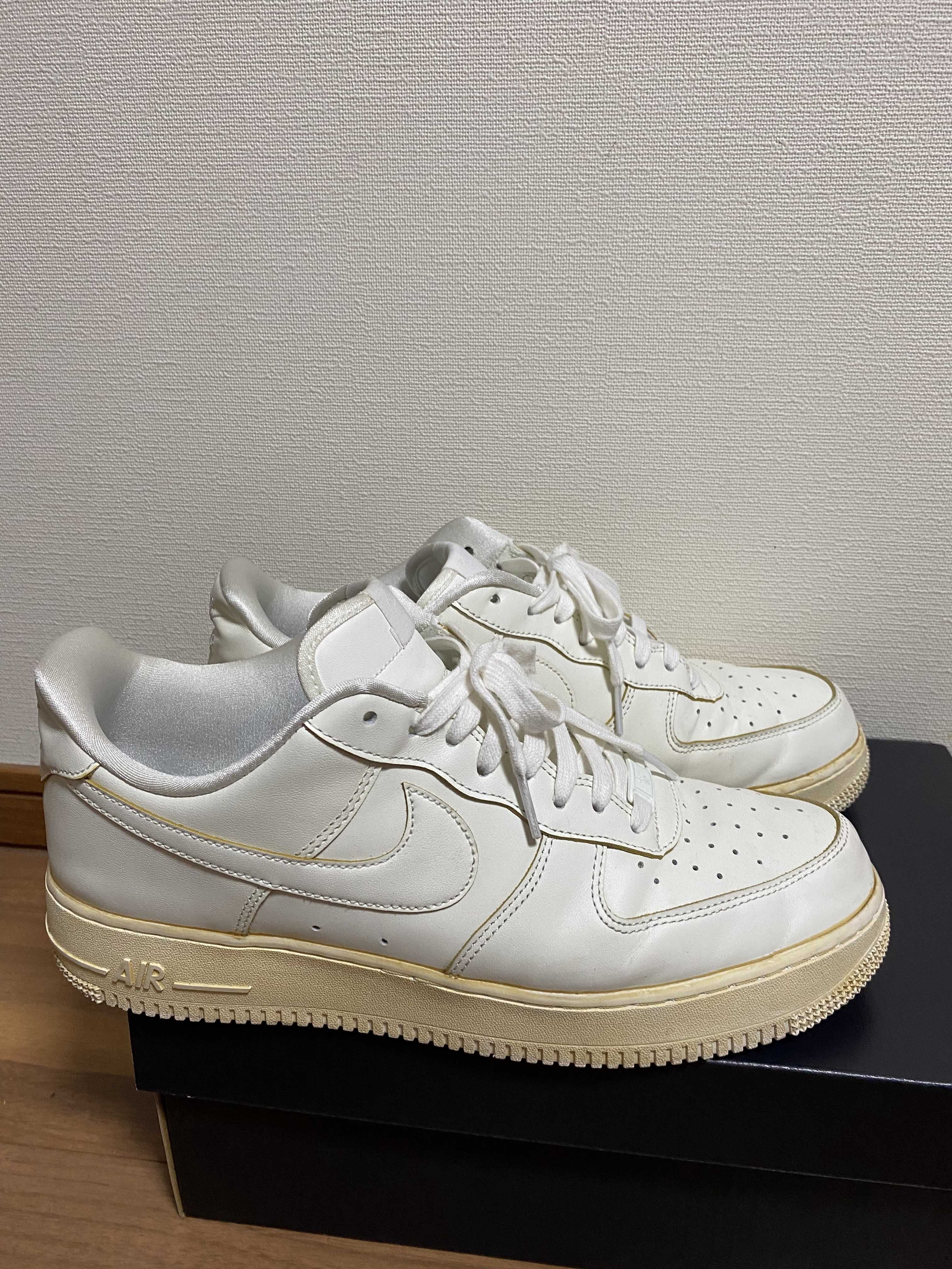 Nike Air Force 1 Low '07 LV8 "Made You Look"