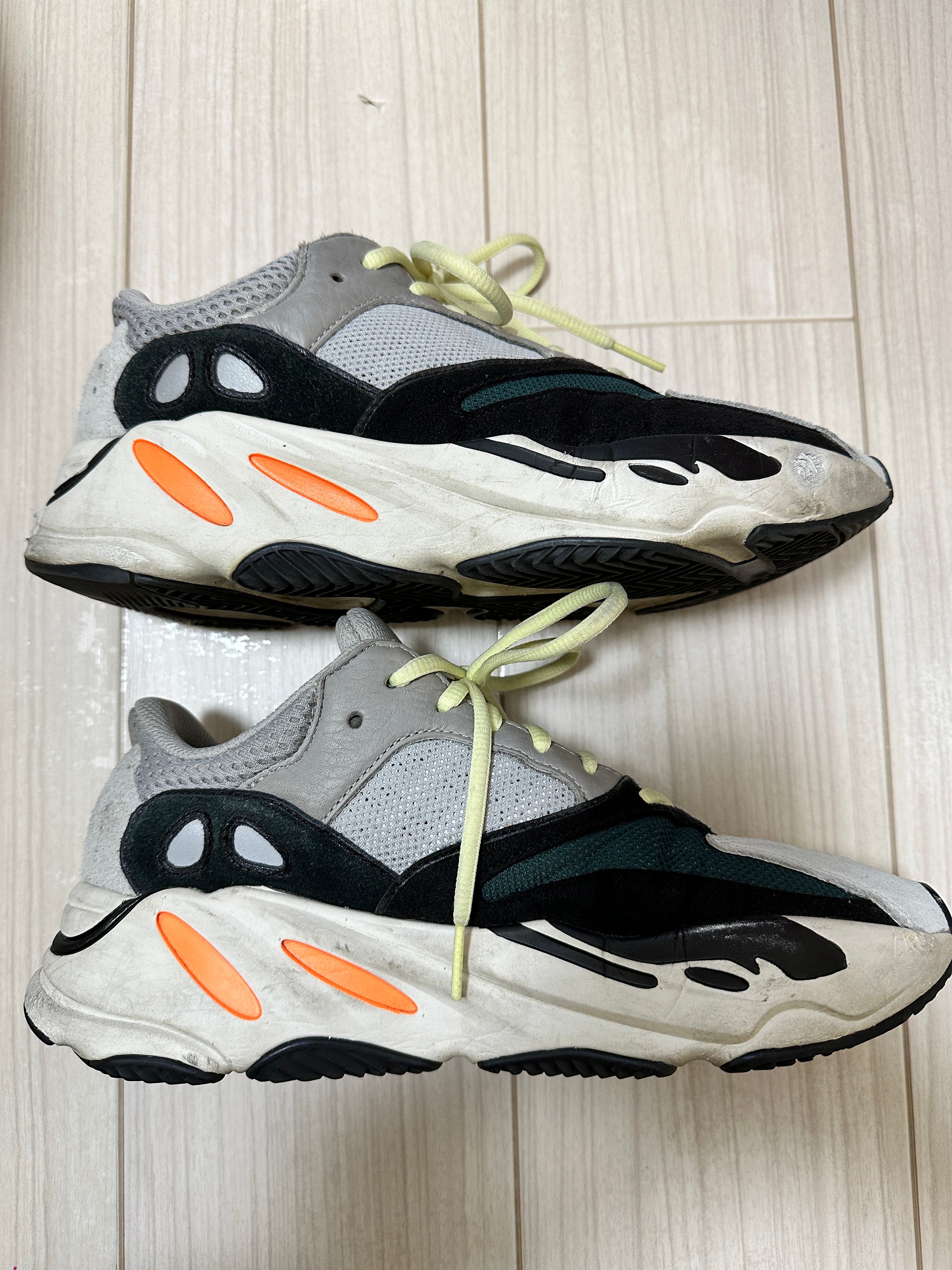 adidas YEEZY Boost 700 "Wave Runner"