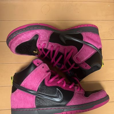 Run The Jewels × Nike SB Dunk High "Active Pink and Black"
