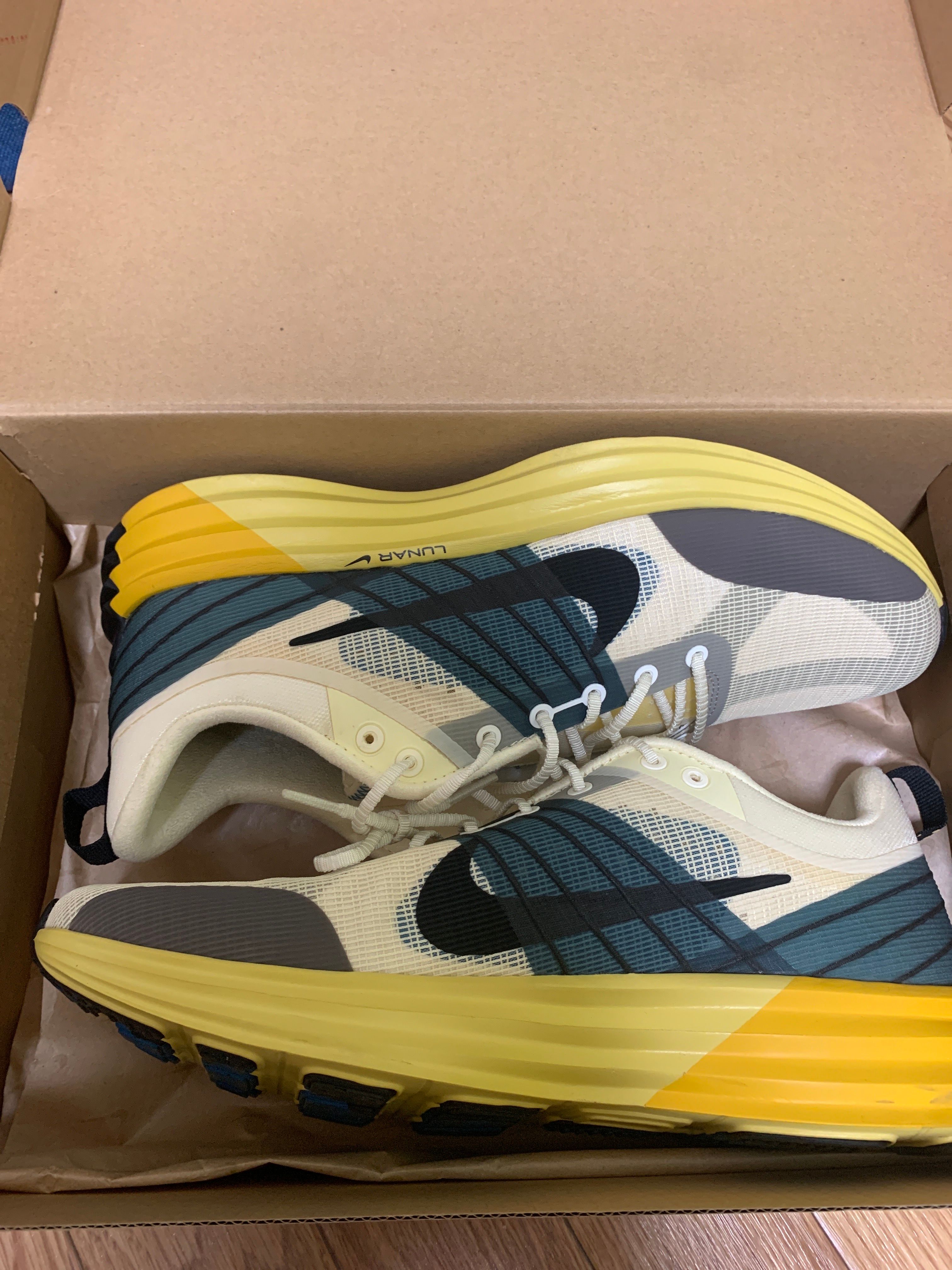 Nike Lunar Roam 