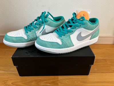Nike Air Jordan 1 Low SE "New Emerald"