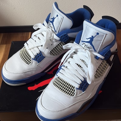 Nike Air Jordan 4 Retro "Motorsports" (2017)