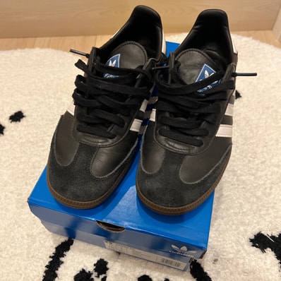 adidas Samba OG "Core Black/Cloud White/Gum"