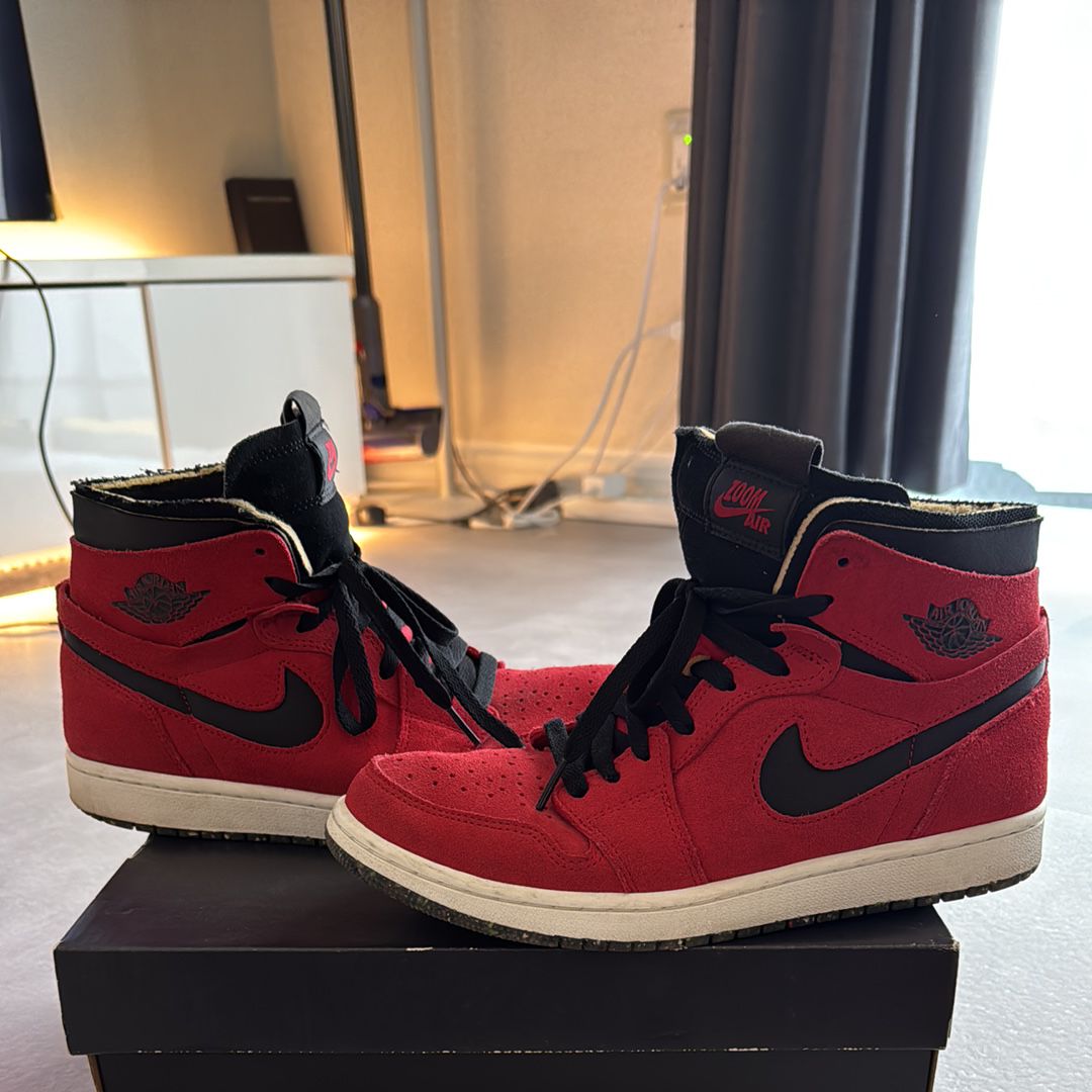 Nike Air Jordan 1 High Zoom "Red Suede"