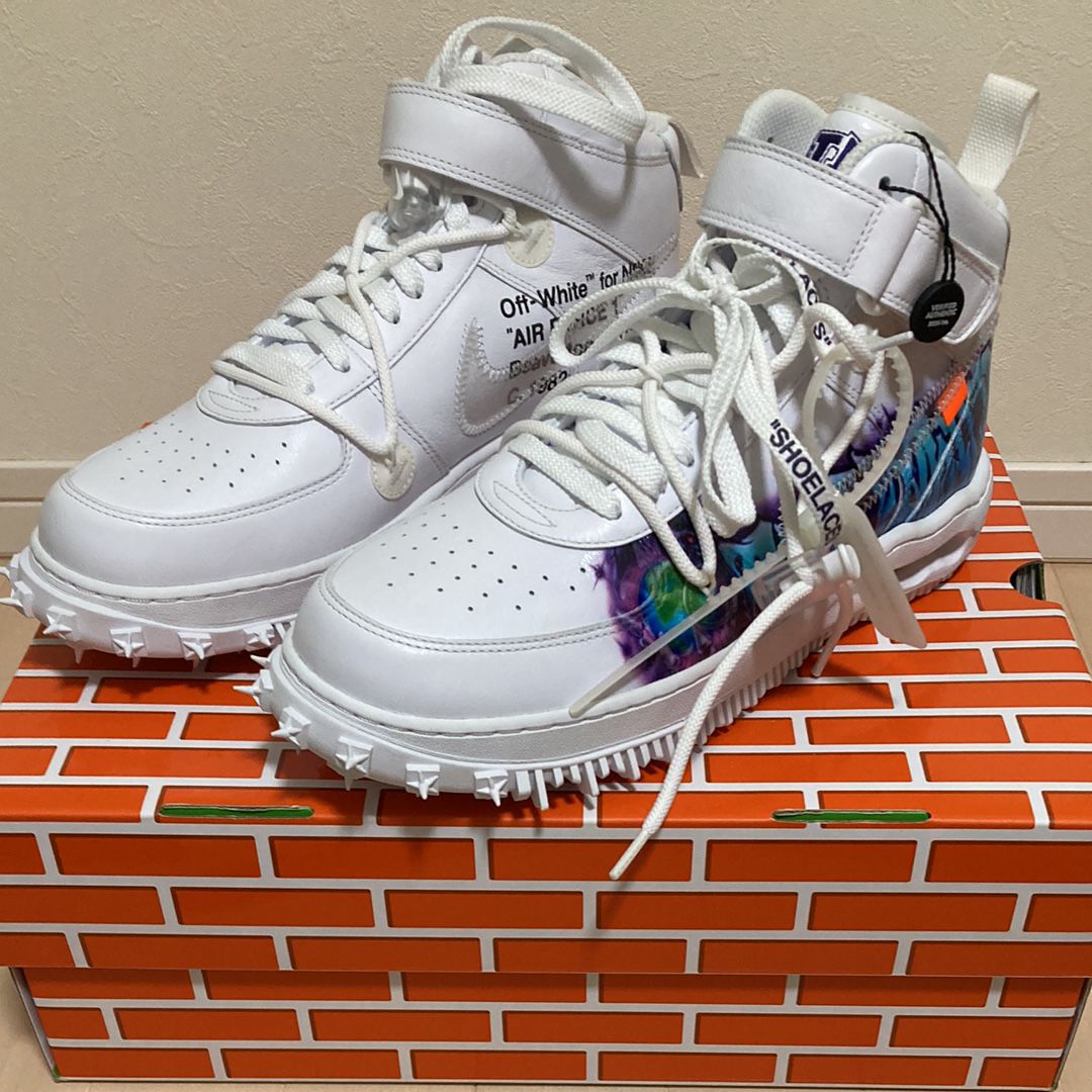 Off-White × Nike Air Force 1 Mid "Graffiti"