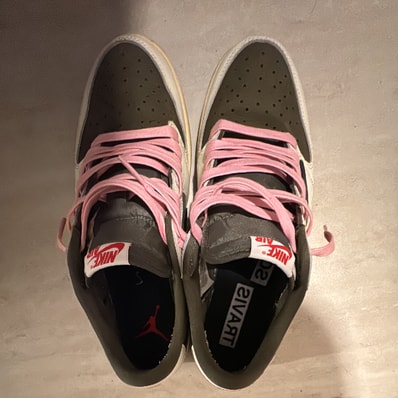 Travis Scott × Nike Air Jordan 1 Low OG SP "Reverse Olive"