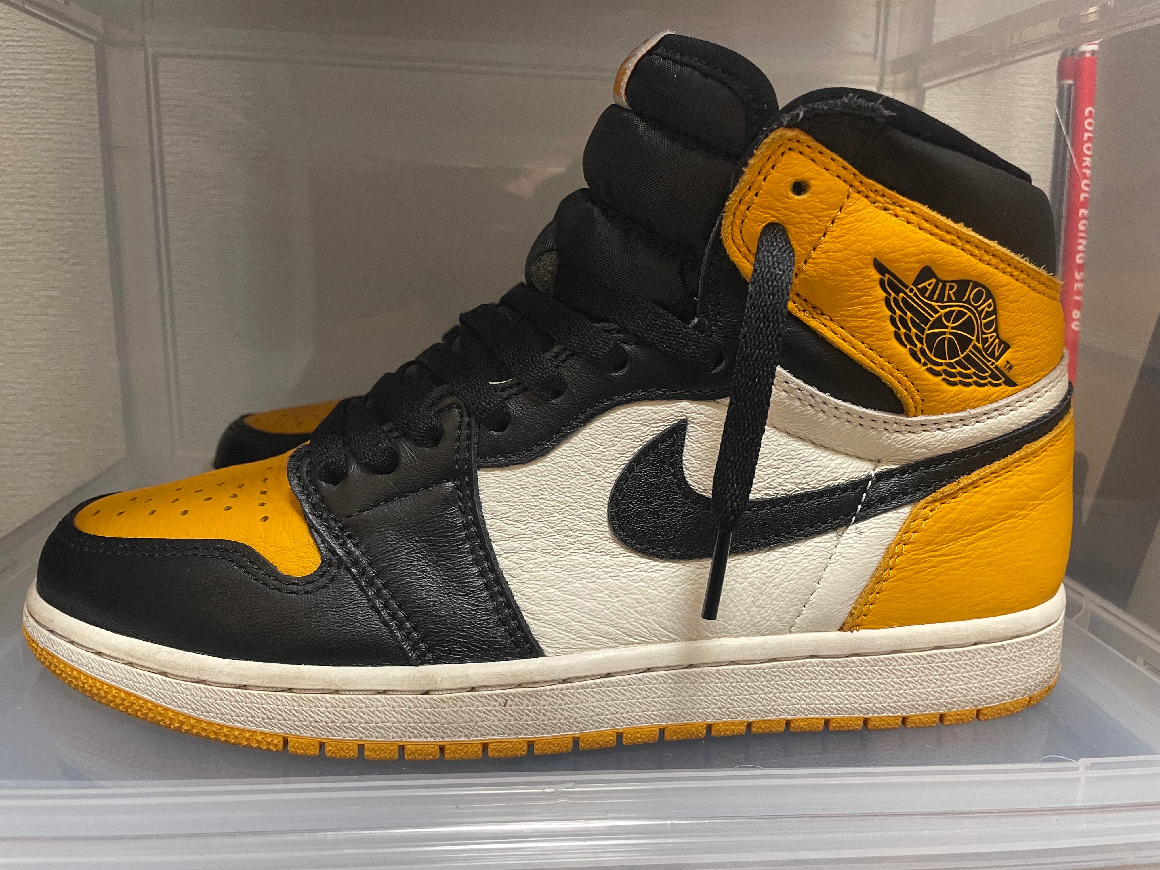 Nike Air Jordan 1 Retro High OG "Taxi"