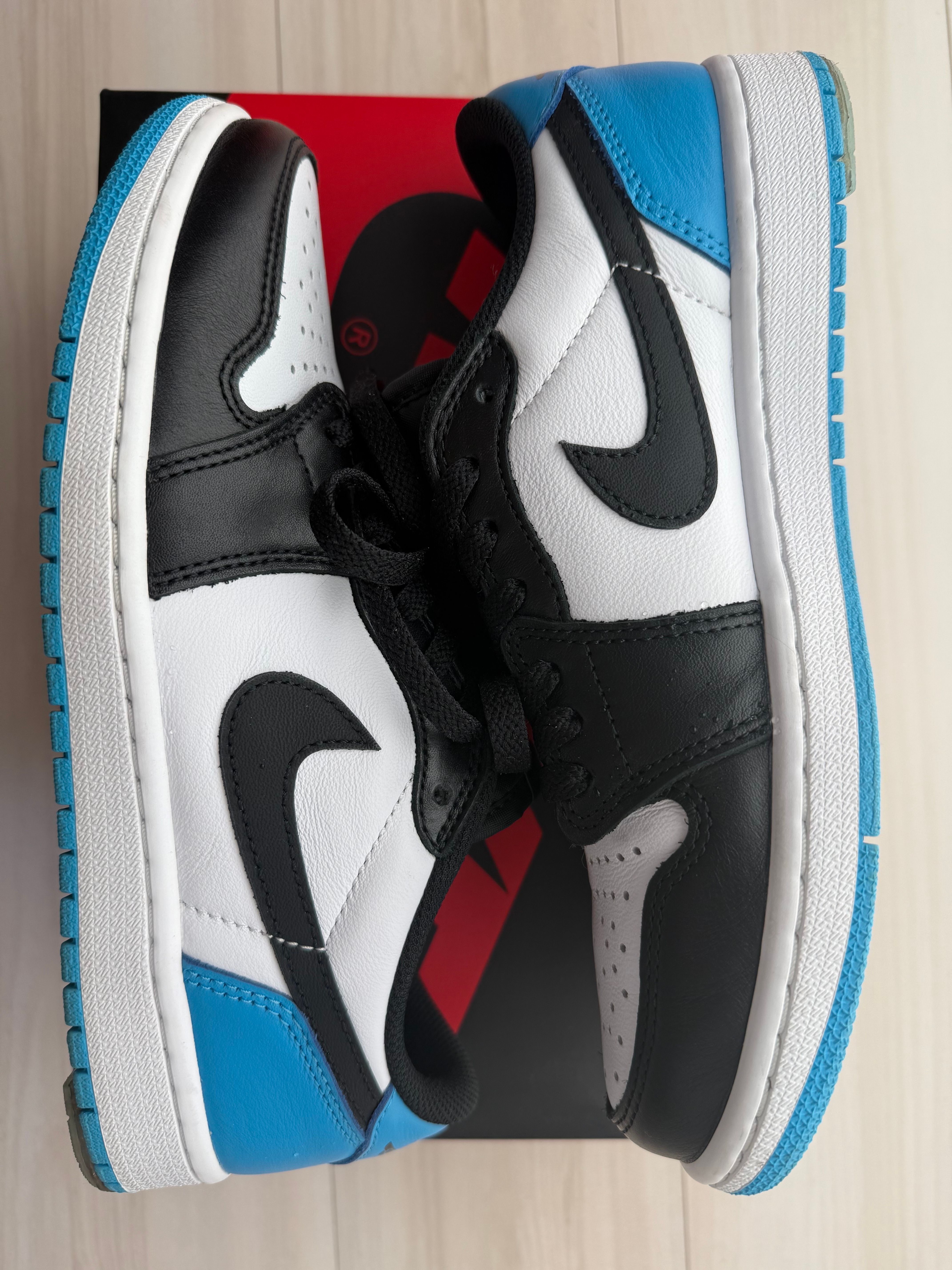 Nike Air Jordan 1 Low OG "Black and Dark Powder Blue/UNC"