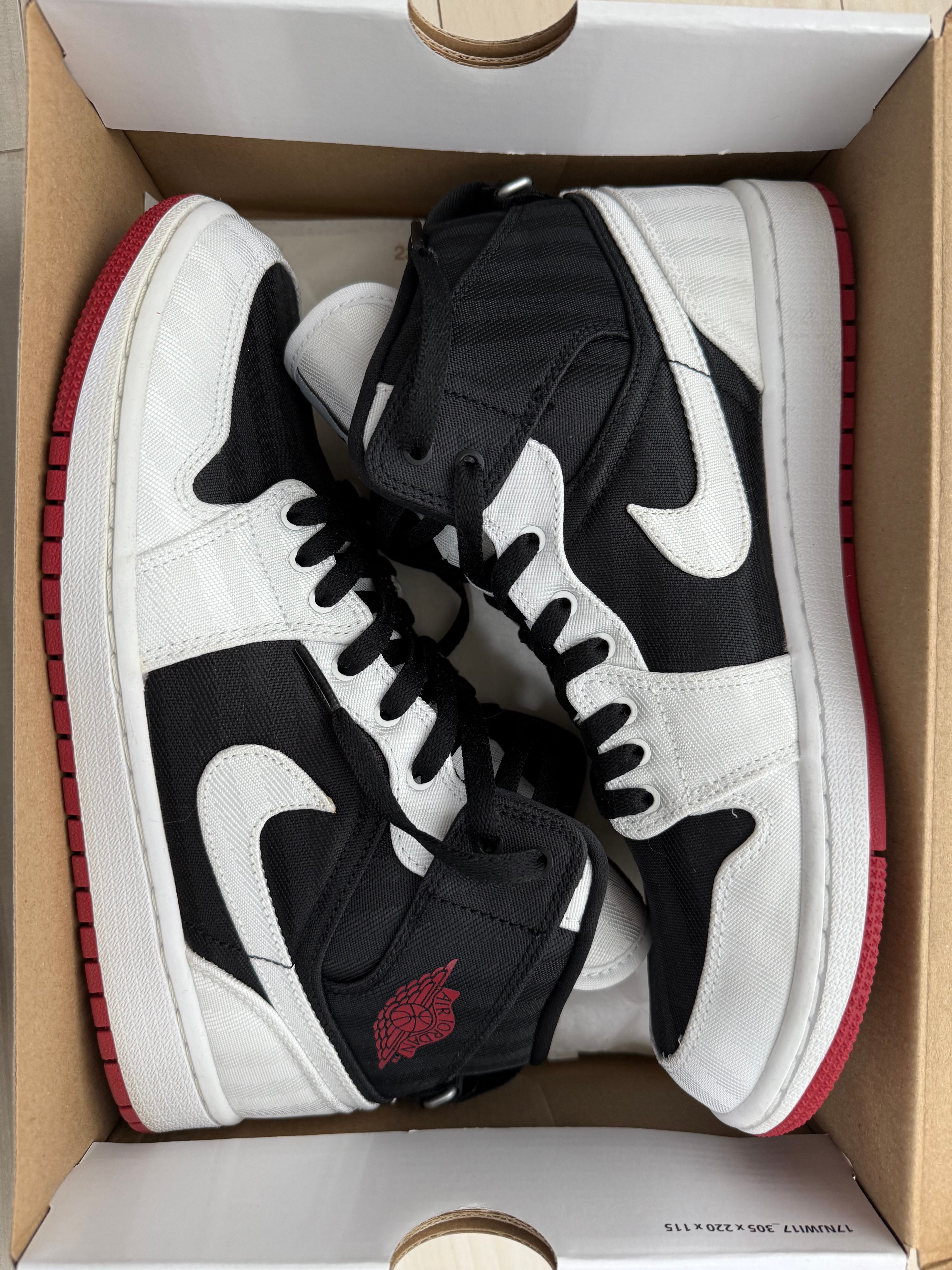 Nike Women's Air Jordan 1 Mid SE Utility "Canvas White Black Gym Red"
