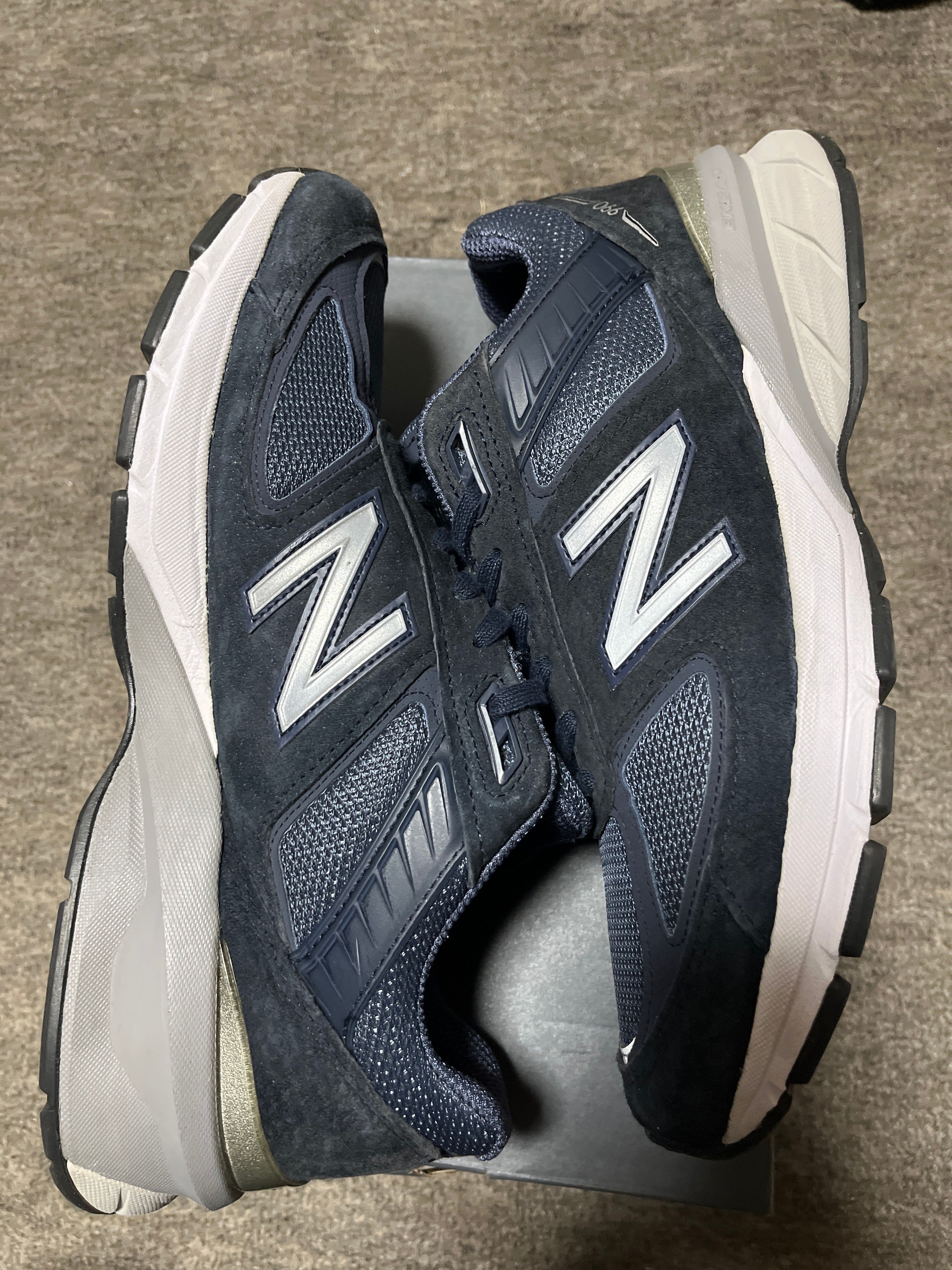 New Balance 990V5 "Navy/Silver"