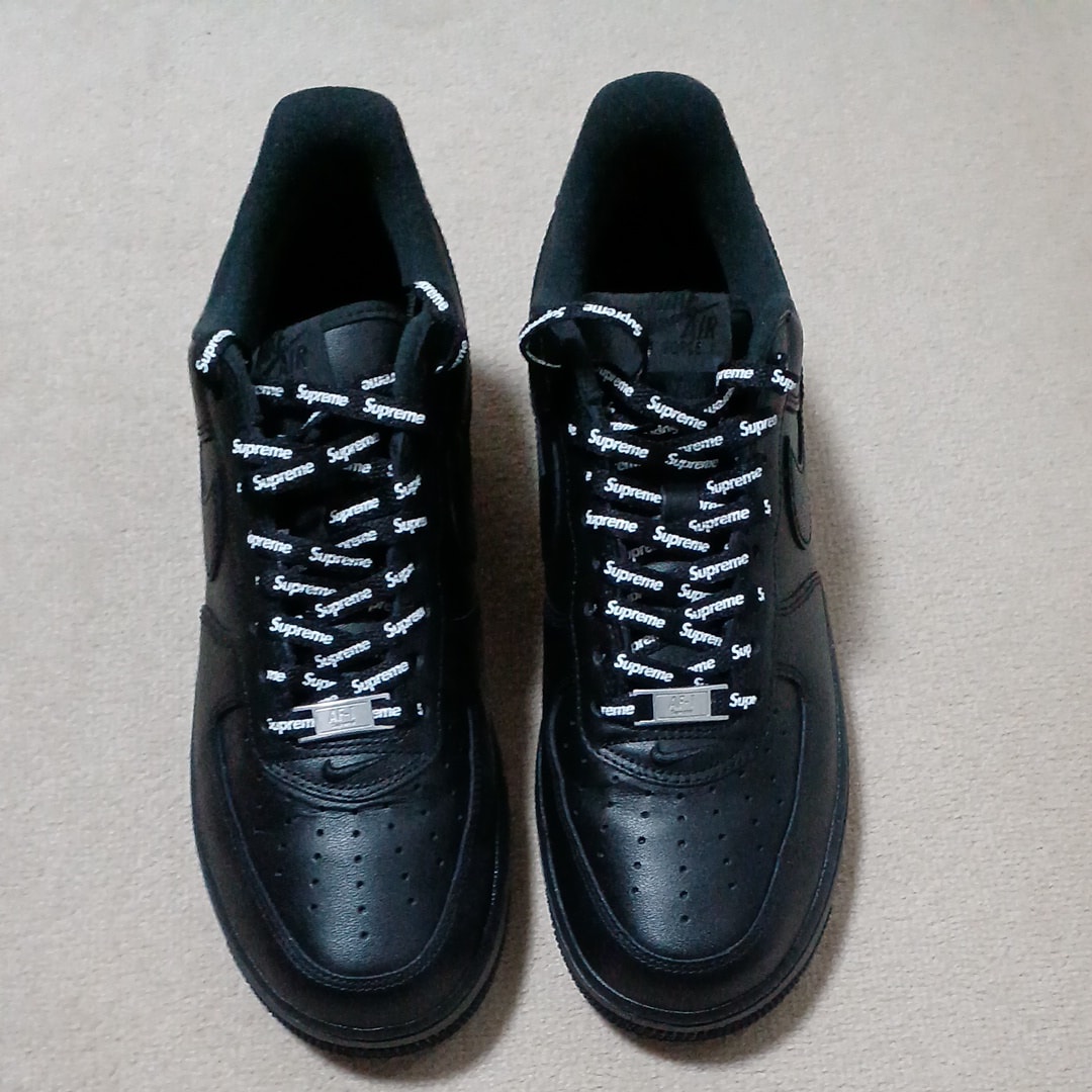 Supreme × Nike Air Force 1 Low "Black"