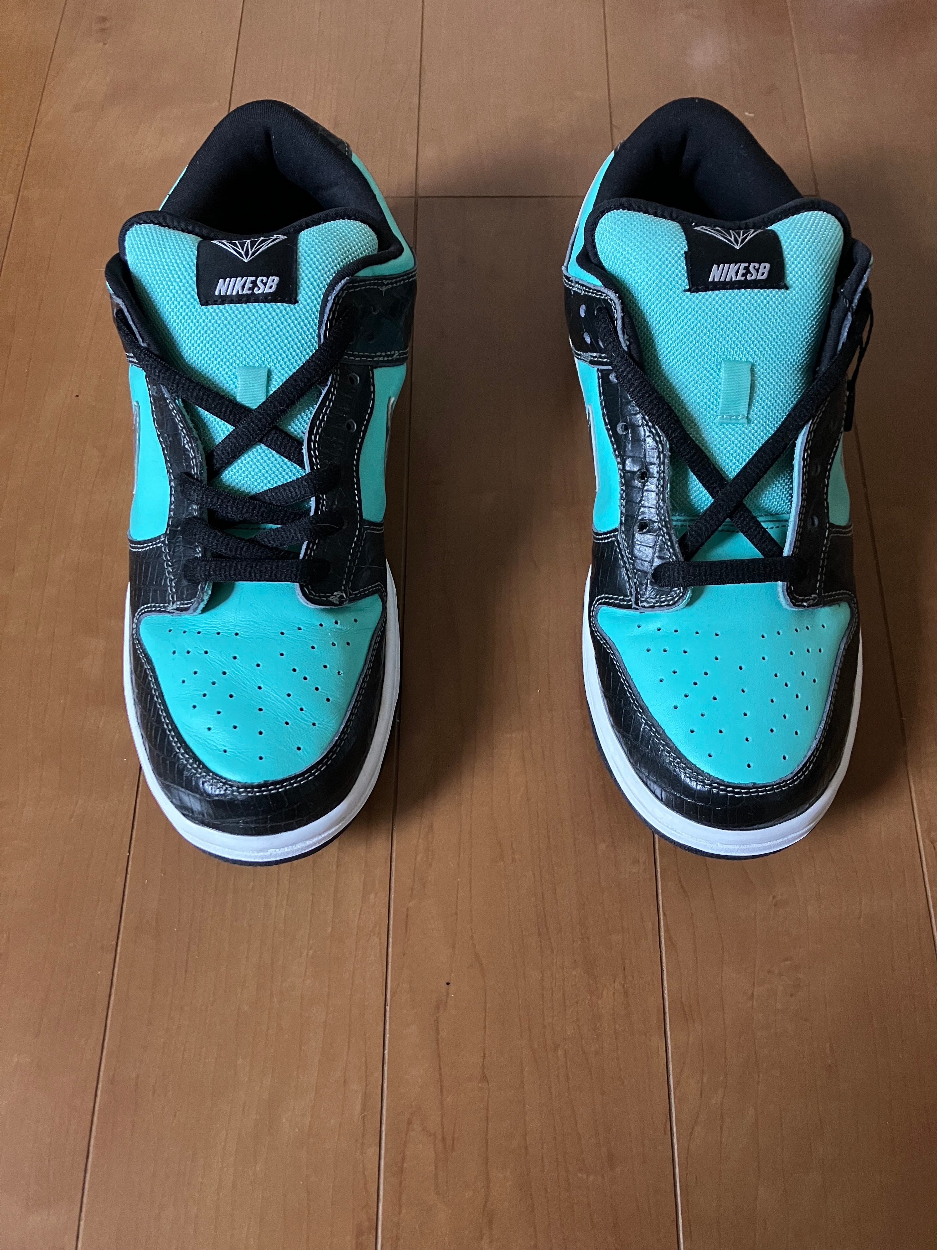 Nike SB Dunk Low Diamond Suppil Co. "Tiffany"