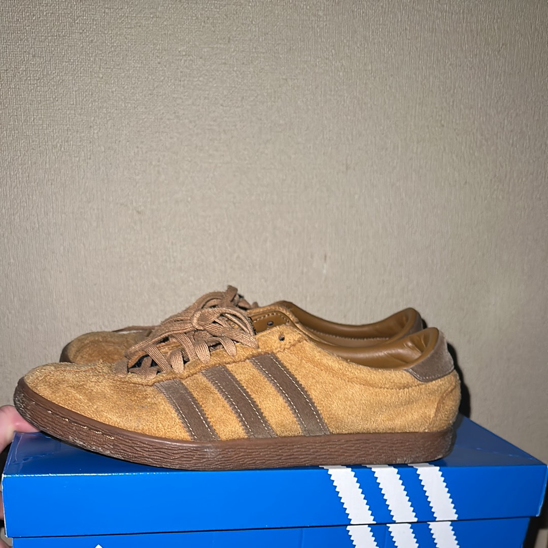 アディダス タバコ グルーエン "ワイルドブラウン"