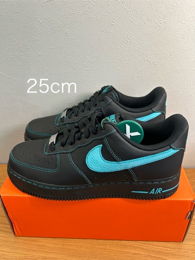 Nike Air Force 1 Low "Black Tiffany"