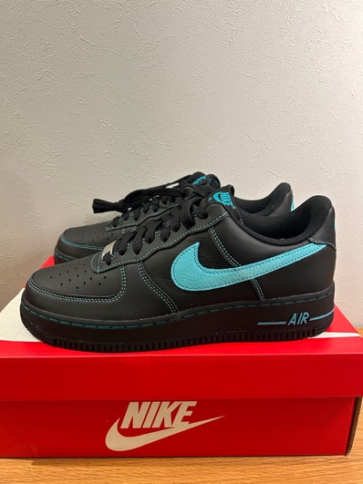 Nike Air Force 1 Low "Black Tiffany"