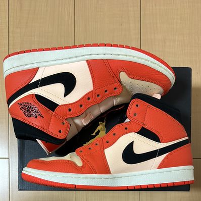 Nike Air Jordan 1 Mid "Team Orange Black"