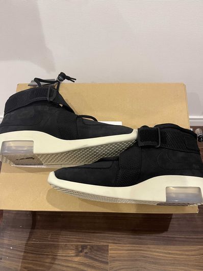 FEAR OF GOD × Nike Air Fear Of God Raid "Black"