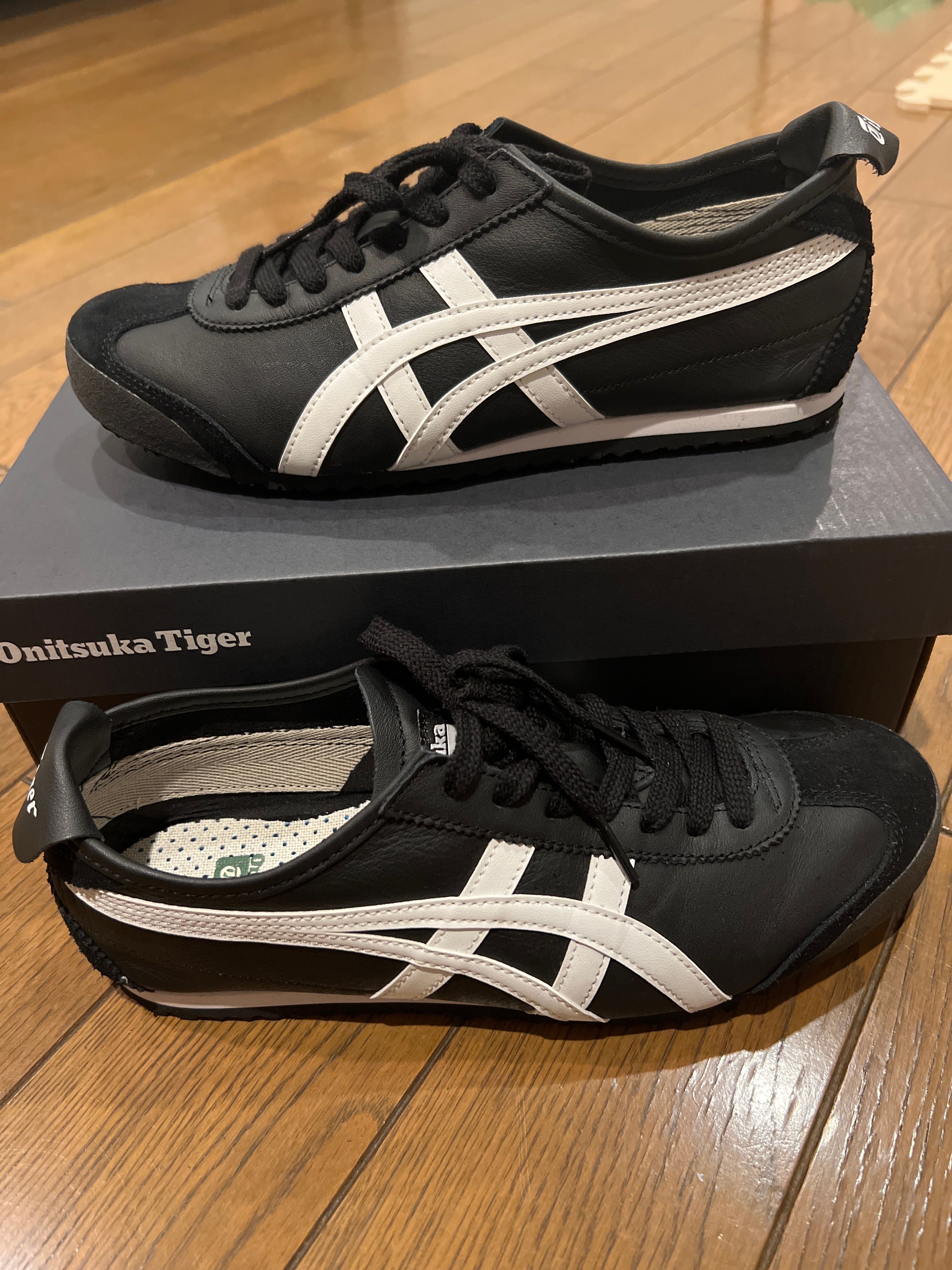Onitsuka Tiger Mexico 66 "Black/White"