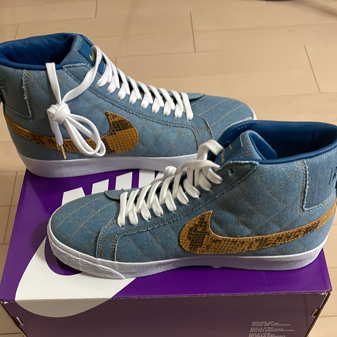 Supreme × Nike SB Blazer Mid "Denim"
