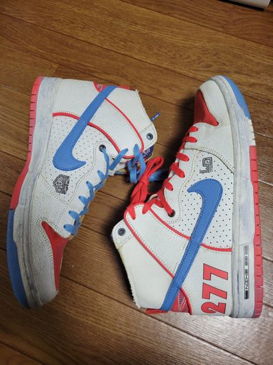 Magnus Walker x Nike SB Dunk High "1971 Porche 911 T 277"