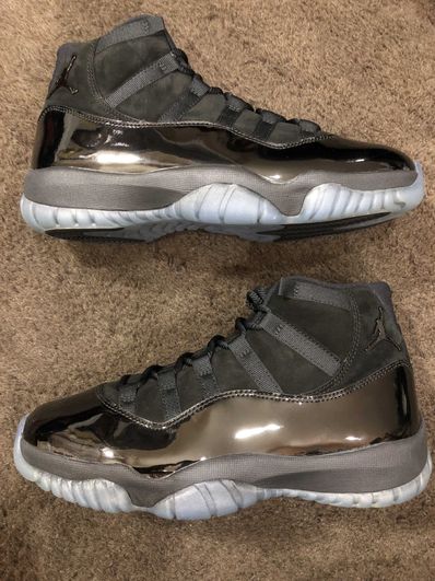 Nike Air Jordan 11 "Cap and Gown"