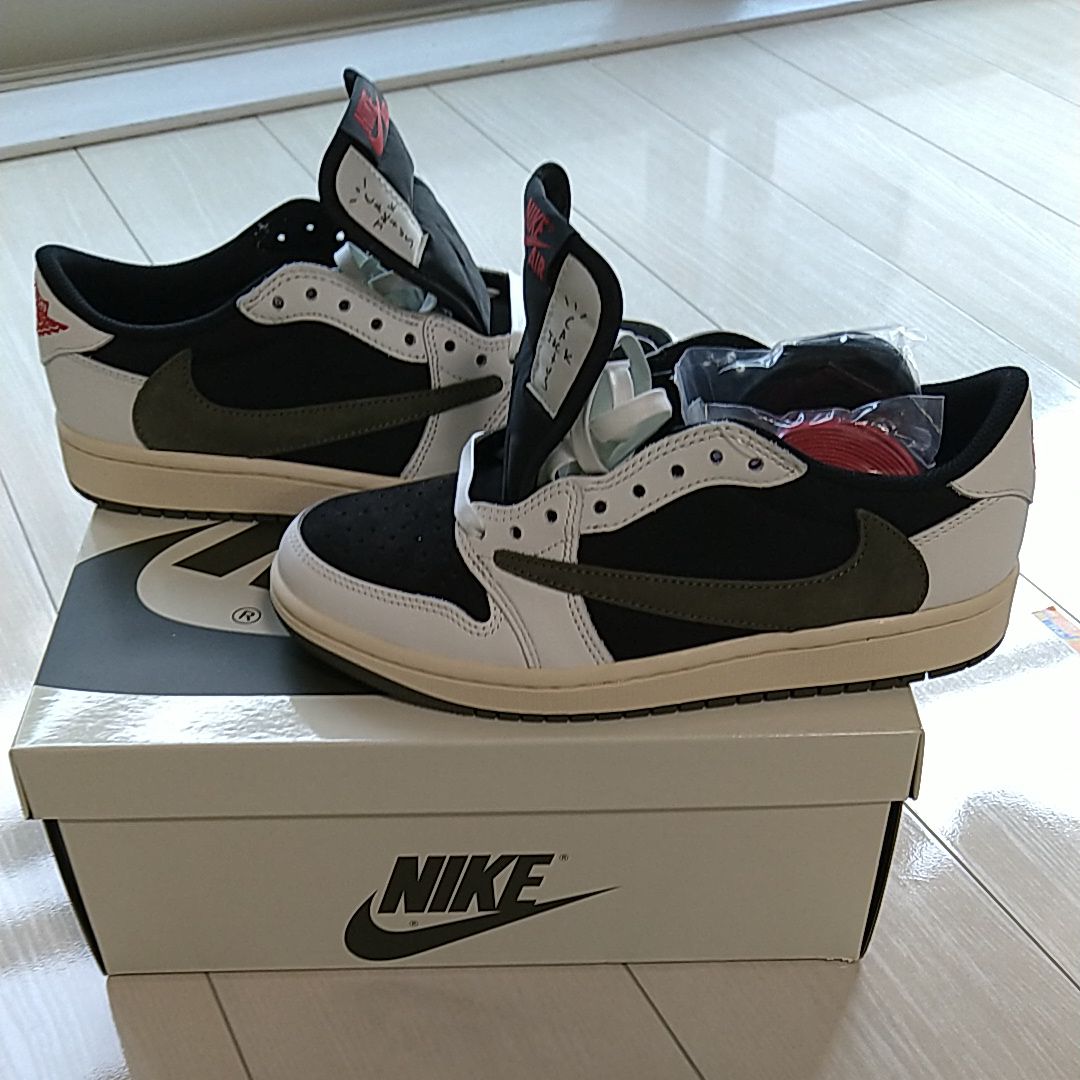 Travis Scott × Nike Women's Air Jordan 1 Low OG "Medium Olive"