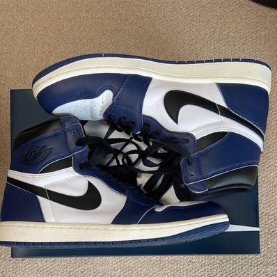 Nike Air Jordan 1 Retro High OG "Midnight Navy"