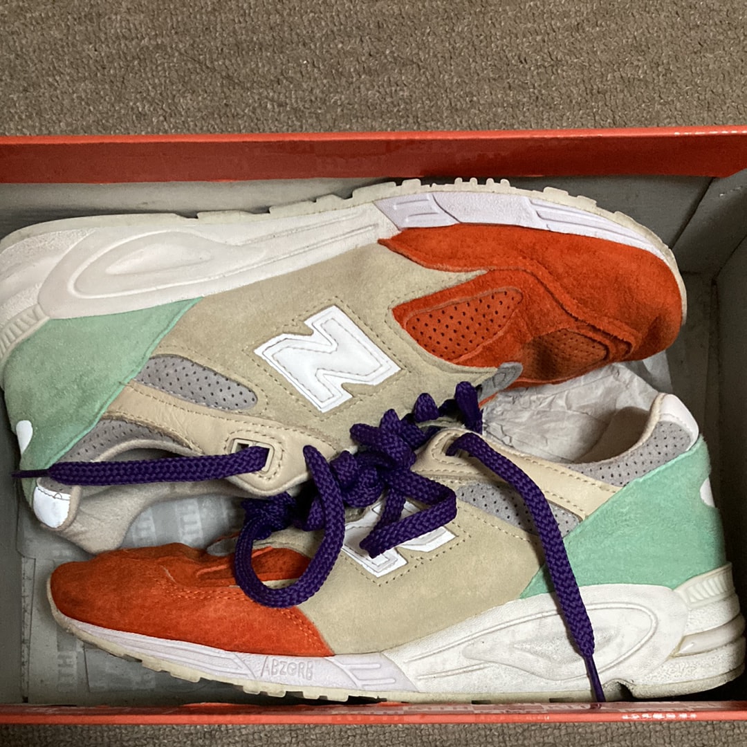 キス × ニューバランス 990V2 "キクラデス"