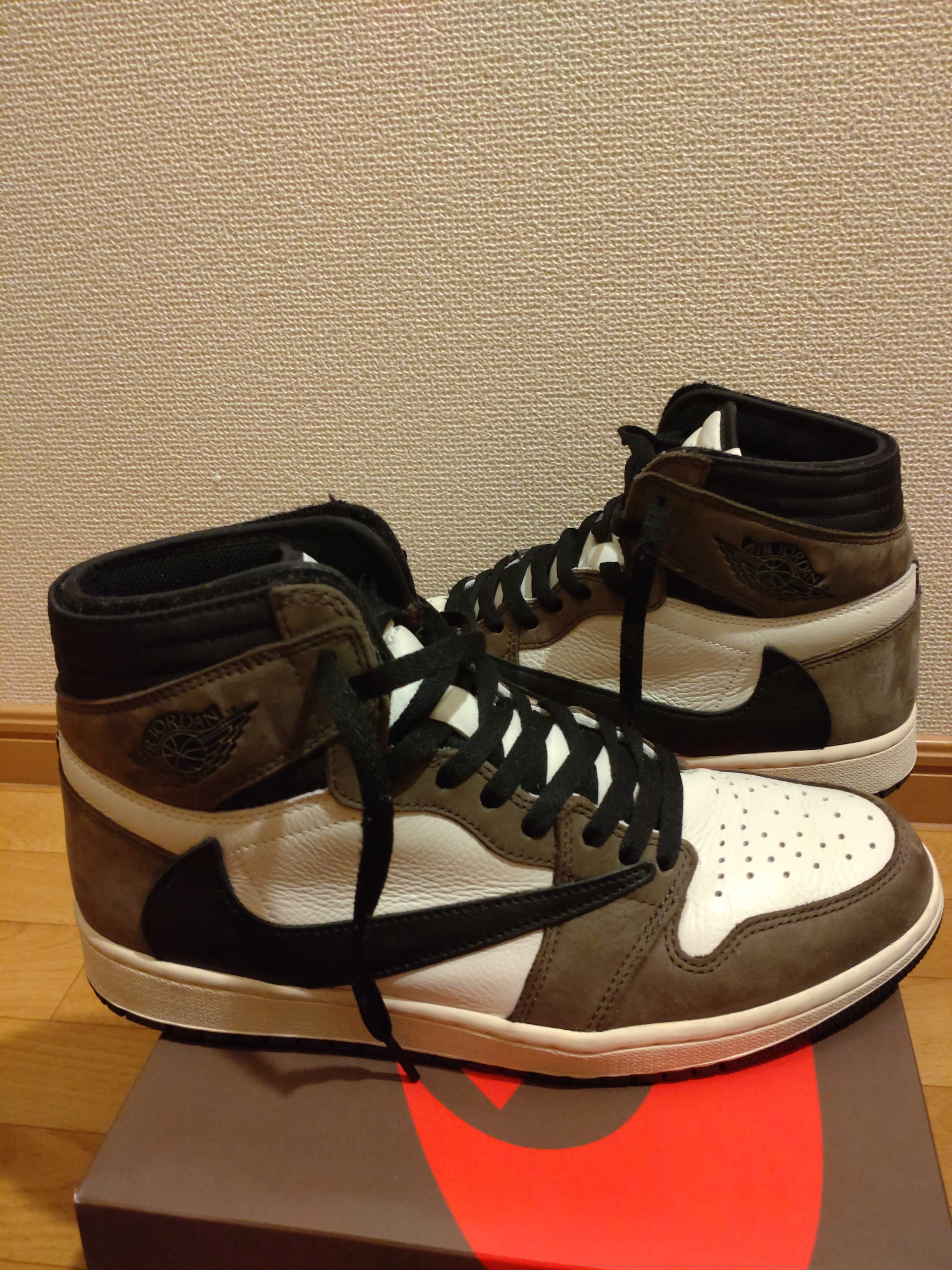 Travis Scott × Nike Air Jordan 1 Retro High OG TS SP "Sail/Dark Mocha"