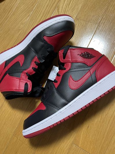 Nike GS Air Jordan 1 Mid "Bred"
