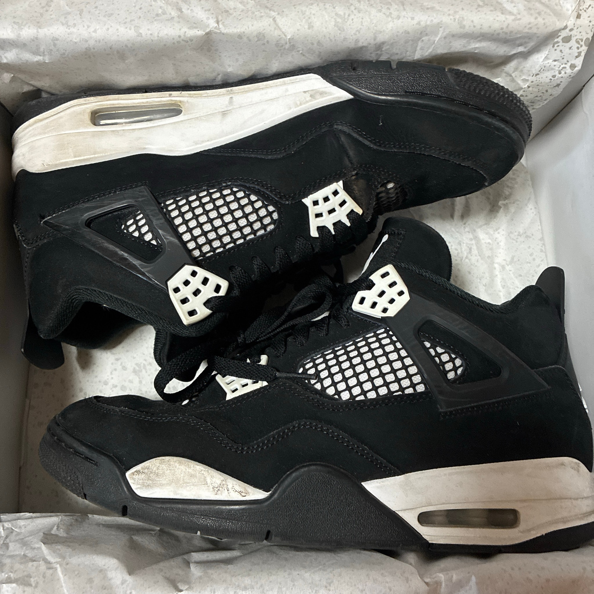 Nike Air Jordan 4 Retro "White Thunder"